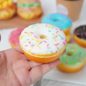 Realistic Sugar Pin Donut Simulation Toy, No Batteries Required, Perfect for Playtime & Decorations, Ideal Gift for Kids