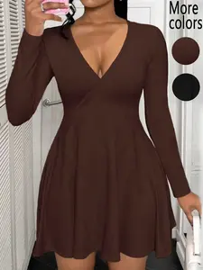 【Plus Size】1 Piece Women's  Deep V-Neck Long Sleeve  Dress, Trendy Party Style, Flared Silhouette & Slim Fit, Enhances Femininity & Flatters Curves, Suitable for Women's Date Nights, Nightclubs  Looks