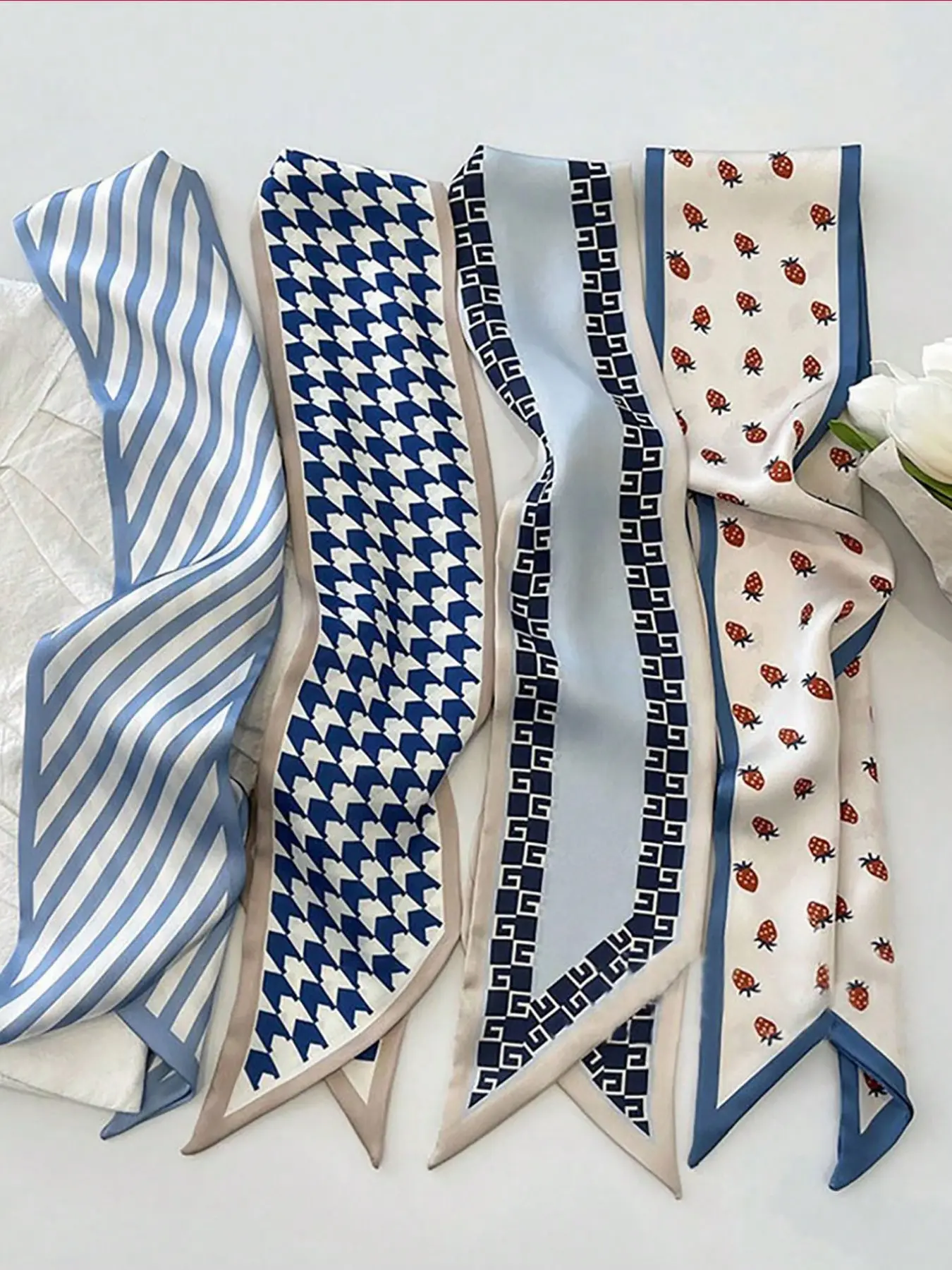 4pcs Striped & Strawberry Print Hair Band Elegant Headband Turban Headband Sweatband, School Stuff, College, Headbands Fall Winter Hair Accessories For Women For Vacation Outfits Woman Elegant Scarf Women Bandanas Soft Headwrap Summer Outfits