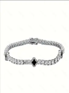 Elegant Four-Leaf Clover Moissanite S925 Silver Tennis Bracelet for Women, High-Quality Lockbone Jewelry Accessory, Fashionable European Style
