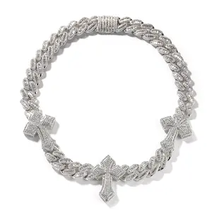 Moissanite Pendant Necklace, Synthetic Gem Punk Cross Motif Cuban Link Chain with Stud Detail, Trendy Hiphop Choker for Men’s Hip Dance & European-American Fashion Jewelry