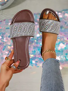 Summer 2026 Fashion Sandals, Round Toe Flat Sole, Colorful Rhinestone Pearl, Boho Beaded Beach Shoes, Medium Width, All Seasons