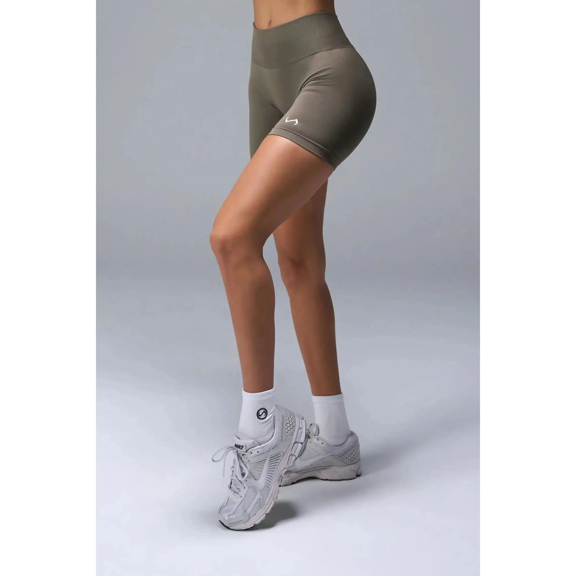 Cosmic Seamless Scrunch Butt Shorts