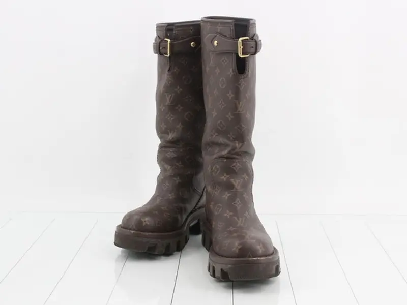 Pre-owned Louis Vuitton LV Checker High Boot 11619246920/164402