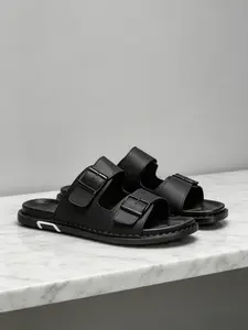1 Pair Men's Large Size Fashion Slide Sandals, Lightweight Body, Anti-Slip Textured Outsole, Textured Leather, Comfortable Lining, Casual Slides for Daily Commute