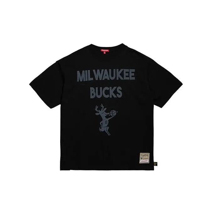 Women's Mitchell & Ness HWC '68 Boyfriend 2.0 Milwaukee Bucks T-Shirt