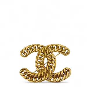 Pre-owned Chanel Chain Cc Brooch Gold Plated (114sc)