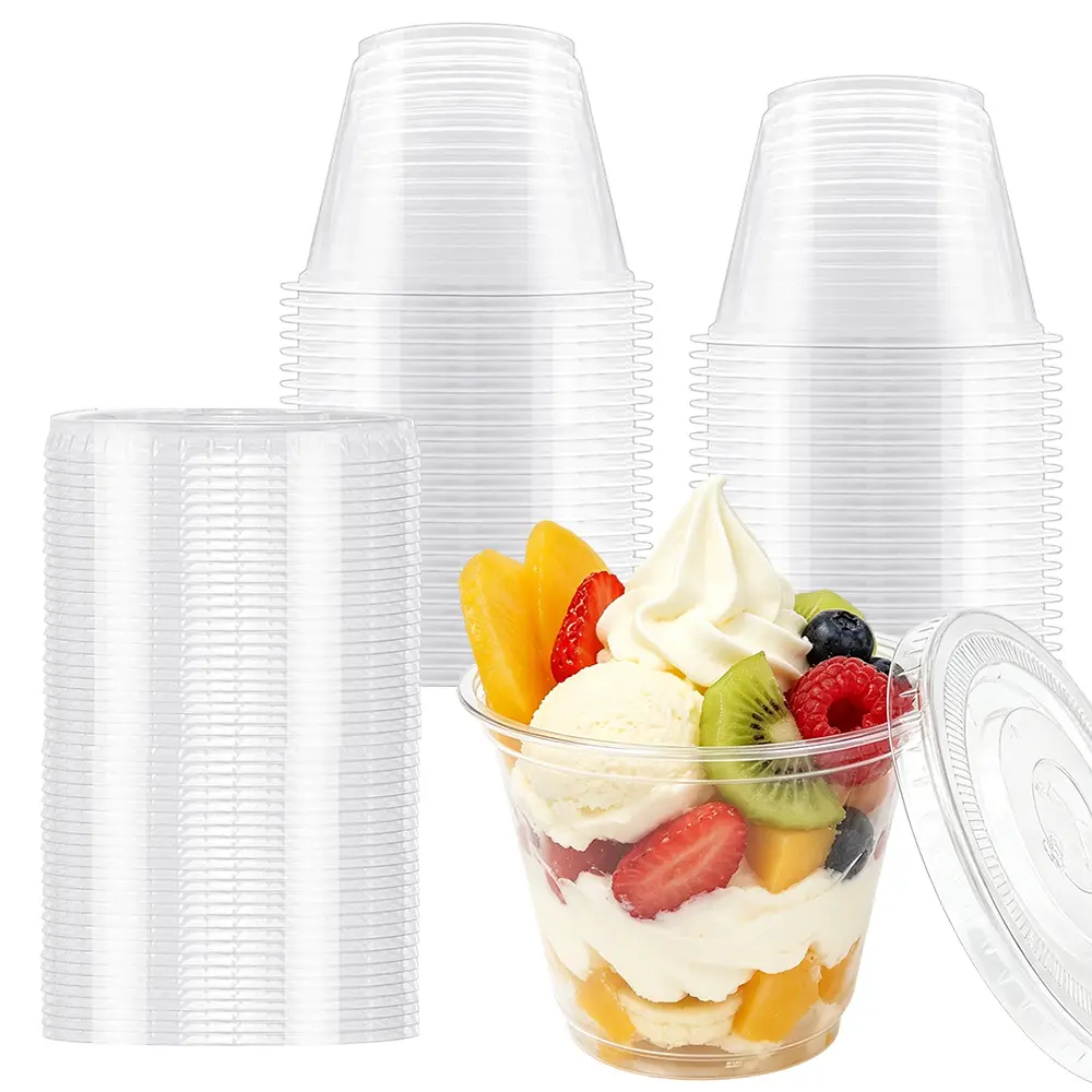 50 pcs 6oz transparent disposable plastic cups with lids, suitable for cold drinks, juices, smoothies, yogurt, fruit salads, desserts, parties, birthdays, weddings, families, and picnics