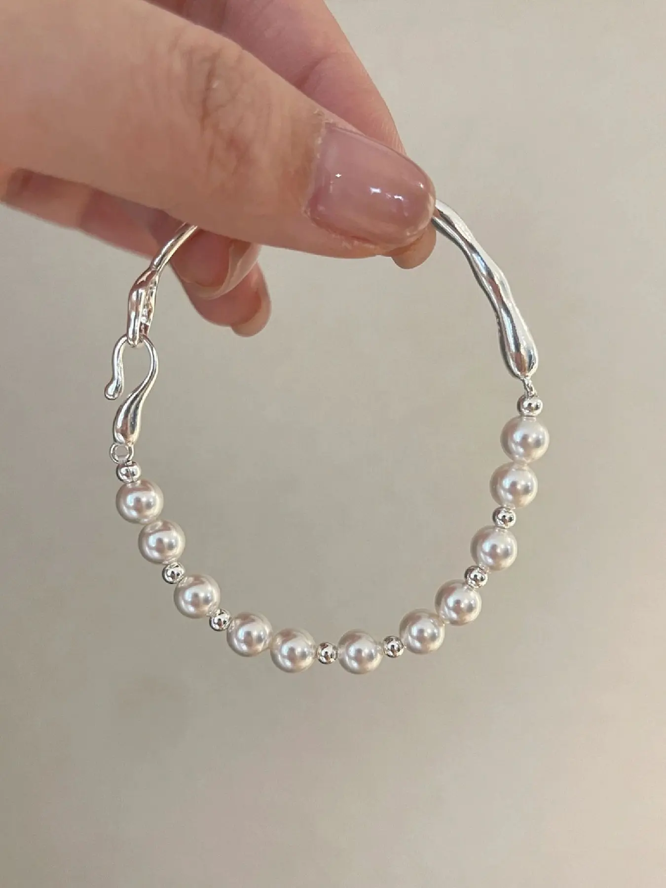 Elegant S925 Silver Bracelet with Freshwater Pearls, High Quality Bracelet, Premium Bracelet, Women's Jewelry Gift for Christmas, Anniversary, Exquisite Bracelet