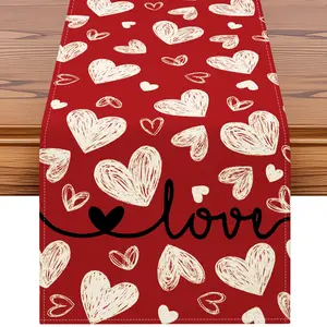 1 Pieces New Hot Selling Valentine's Day Red Pencil Heart Table Runner Decoration