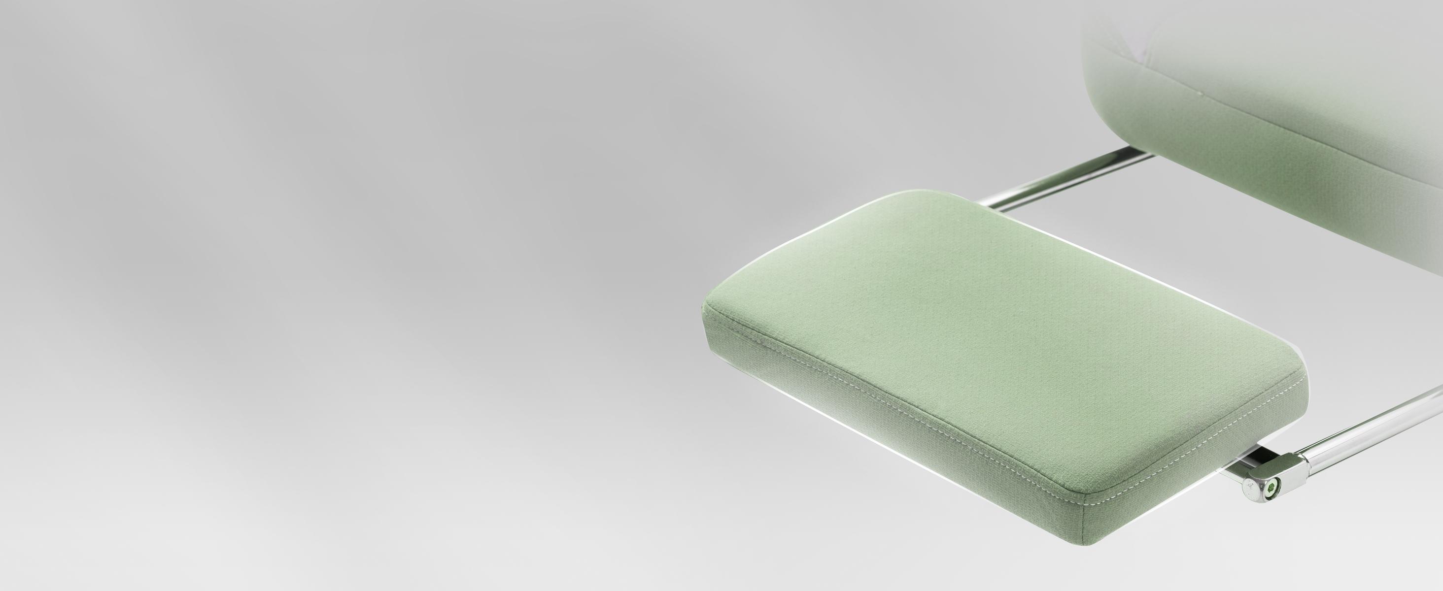 Dowinx Gaming Chair Breathable Fabric Game Chair with Gel Pad and Storage Bag, Comfortable Gamer Chair with Pocket Spring Cushion, Ergonomic Computer Chair with Footrest