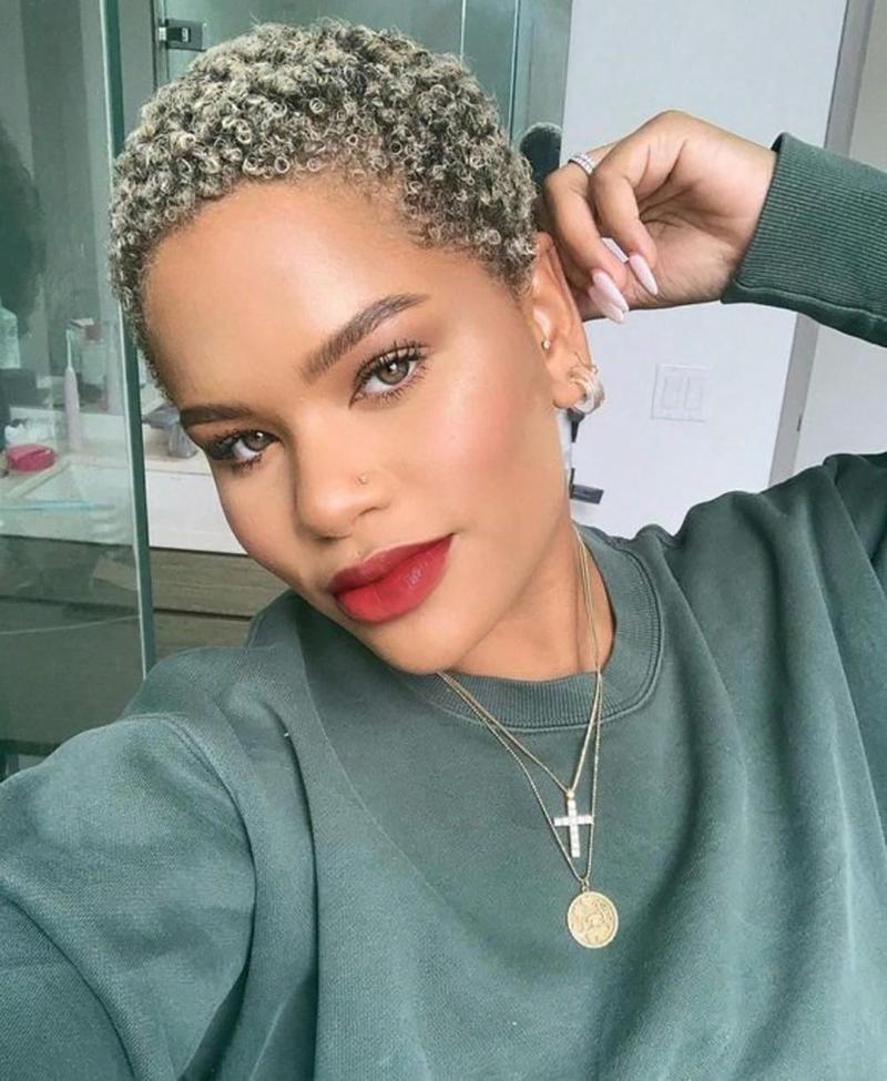 Ombre Gray And Blonde Hair Wig Synthetic Short Afro Kinky Curly Wigs For Women Short Pixie Curly Wigs For Christmas Day Parties