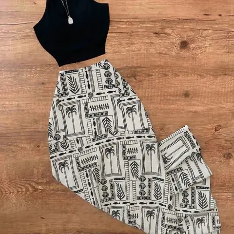 European Style Tight Sleeveless Camisole Top and Geometric Plant Print Midi Skirt Set Suitable for Summer Casual Wear, Beach Vacation, Daily Dating and Streetwear