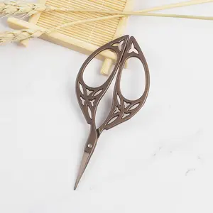 1pc Fabric Art Cross Handicraft Vintage Scissors, Sewing Embroidery Scissor, Retro Tailor Scissors, Thread Cutter
