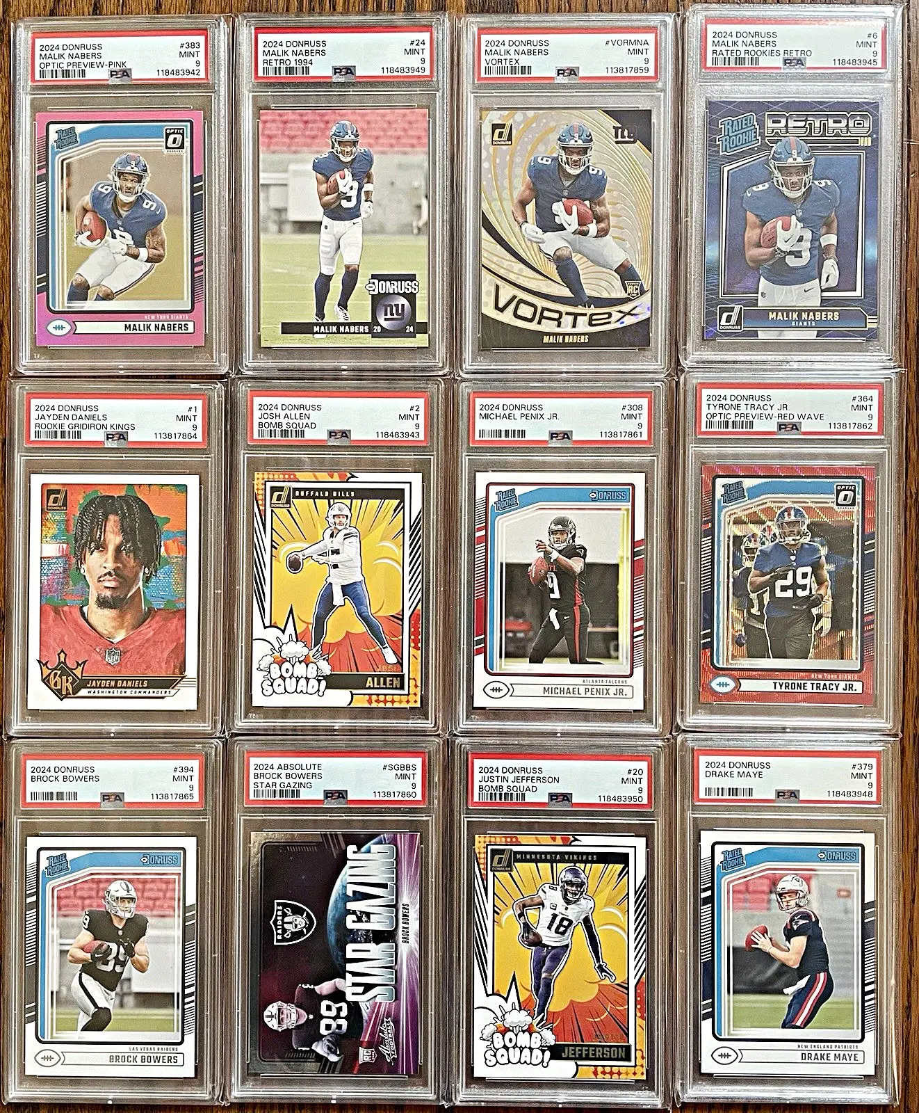 NFL FOOTBALL Repacks - 15 Cards - 6 Rookies