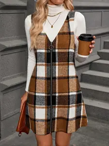 A women's thick plaid fabric is suitable for autumn and winter A-line metal zipper ring decorative plaid sleeveless dress, suitable for retro style, daily street and other stylings.
