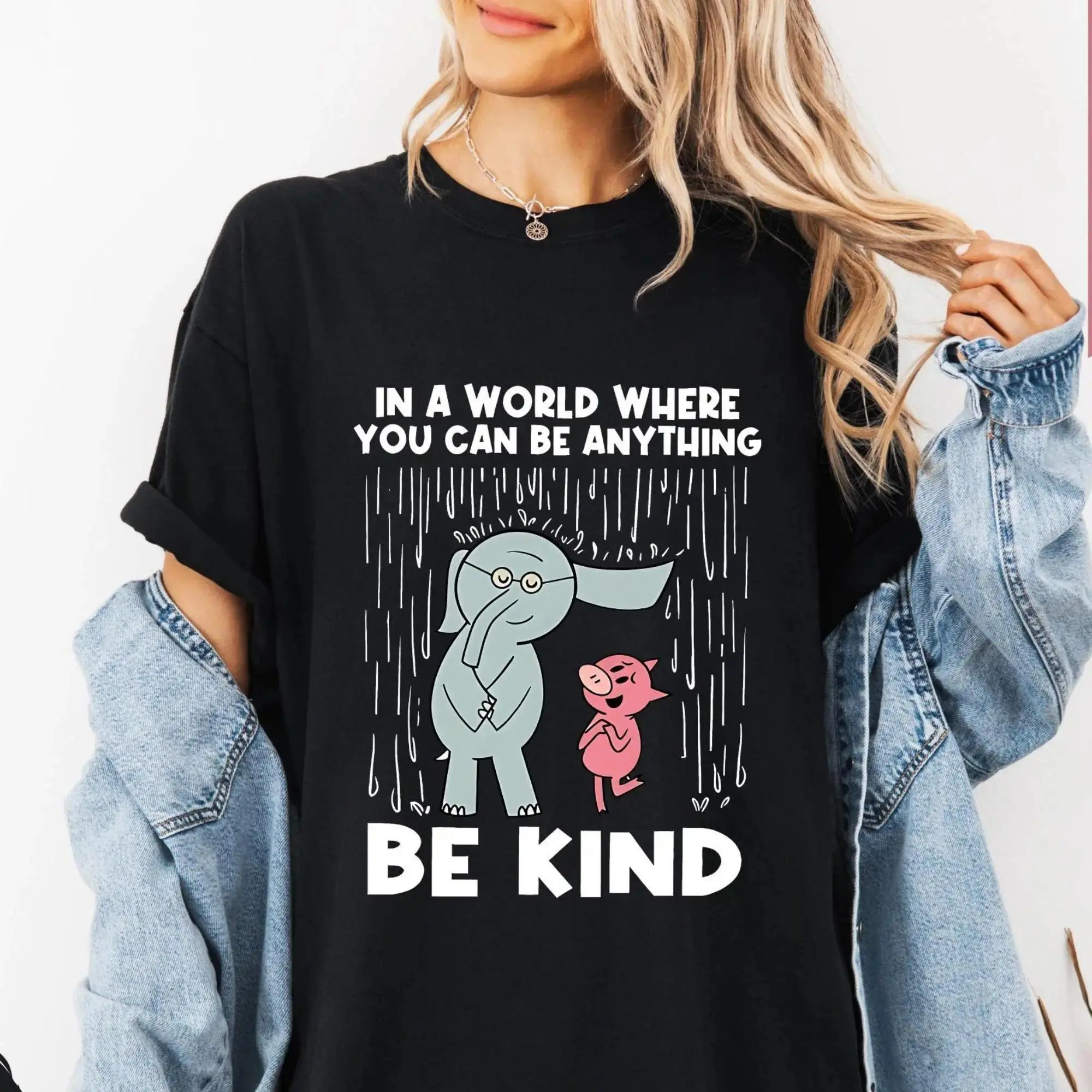 Be Kind In A World Where You Can Be Anything Teacher Graphic Tee Kindergarten Shirt Be Kind Shirt Inspirational Teacher Gift Casual Cotton Short Sleeve Unisex Streetwear Fashion Top Classroom Wear Everyday Teacher Apparel