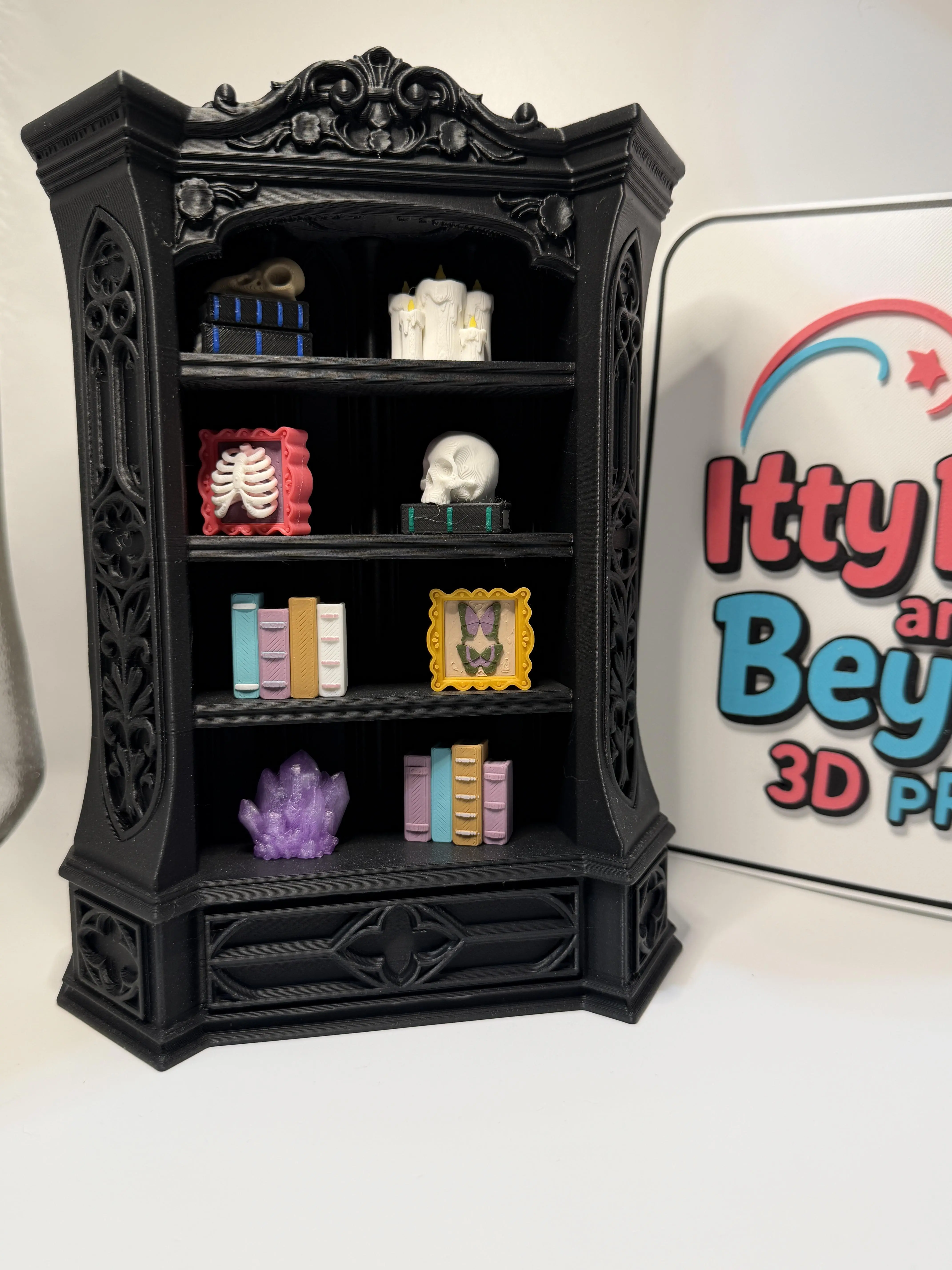 Gothic Mini Bookshelf Display – Dark Aesthetic Collectible