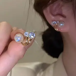 2Pcs Rhinestone Pearl Earrings, Boho Elegant Stud Earrings for Women, Faux Freshwater Pearl with Sparkling Crystal Inlay, Delicate Daily Ear Jewelry, Classic Bridal Wedding Accessories, Ideal for Fall Events, Party Looks & Christmas Gifts