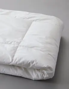 Down Alternative Comforter