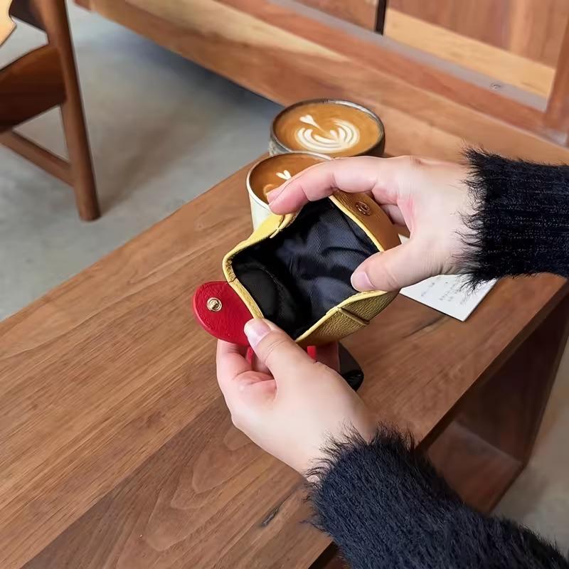 Heart-Clasp Mini Organizer Pouch — Genuine Top-Grain Leather Portable Case for Earphones, Coins, and Small Accessories