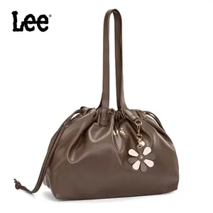 Lee large-capacity drawstring tote bag, shoulder bag, laptop bag, made of leather, suitable for work, shopping, travel, and school.