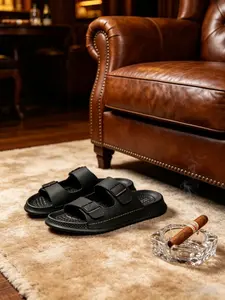 1 Pair Men's Large Size Lightweight Slippers, Tough Cushioning Outsole, Anti-Slip Grip, Casual Sandals for Beach