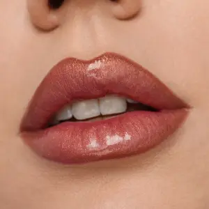 LOVE BOMB LIP GLOSS - SPARKLEY BLINDING GLOSS