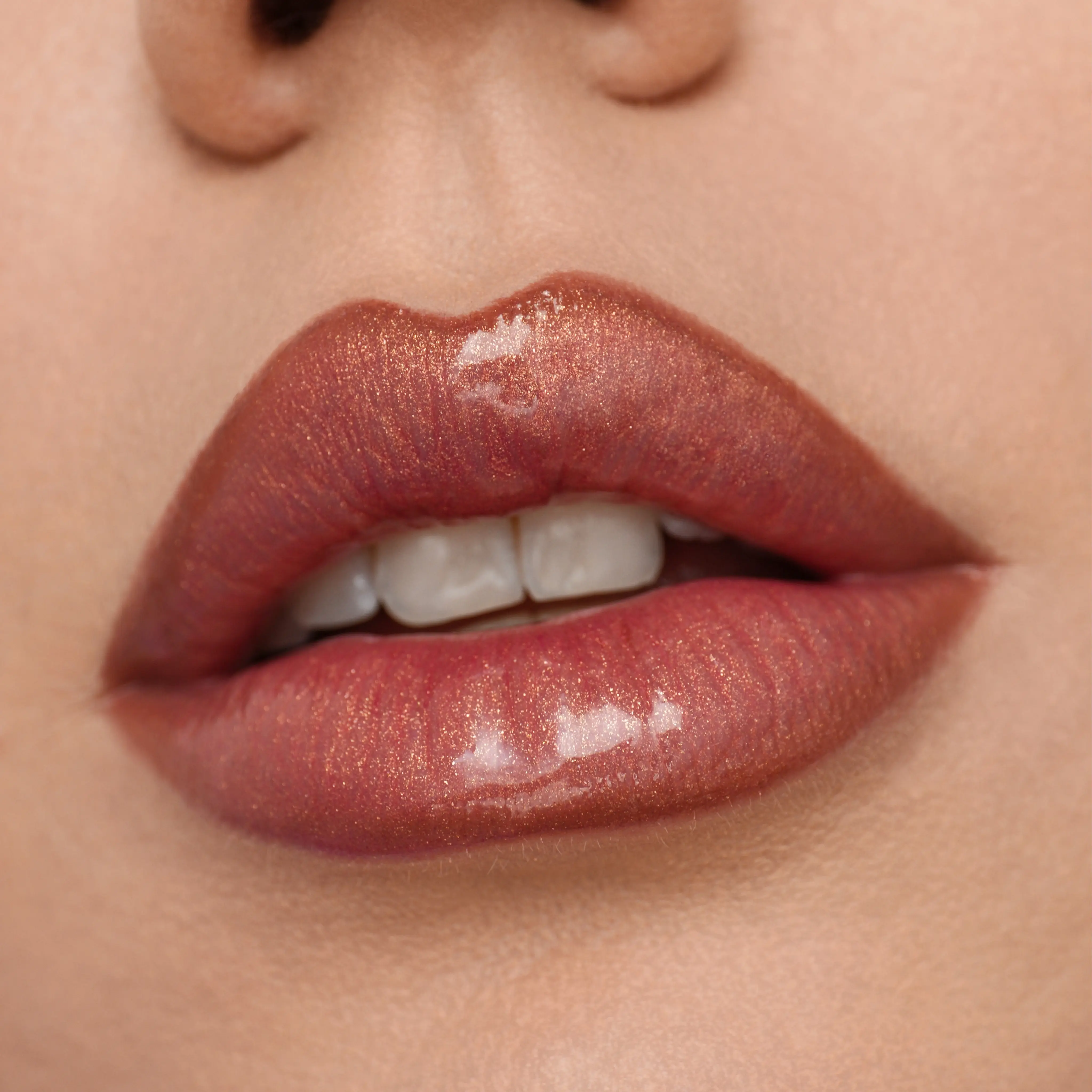 LOVE BOMB LIP GLOSS - SPARKLEY BLINDING GLOSS