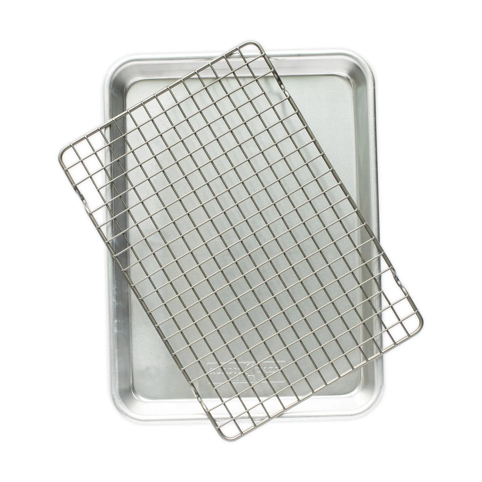 Nordic Ware Naturals Quarter Sheet w/ Oven-SafeGrid Nordic Ware Naturals Quarter Sheet w/ Oven-SafeGrid