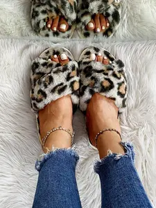 Women's Leopard Print Memory Foam Slippers, Breathable Design, Soft and Comfortable, Perfect for Indoor and Outdoor Use