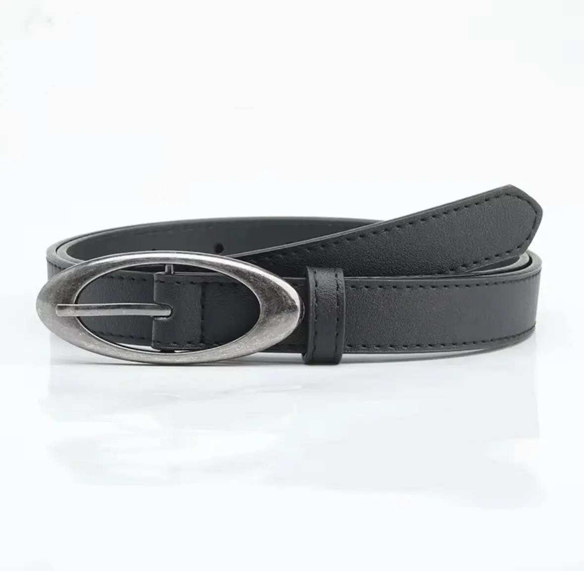 Western Oval style belt leather with silver buckle