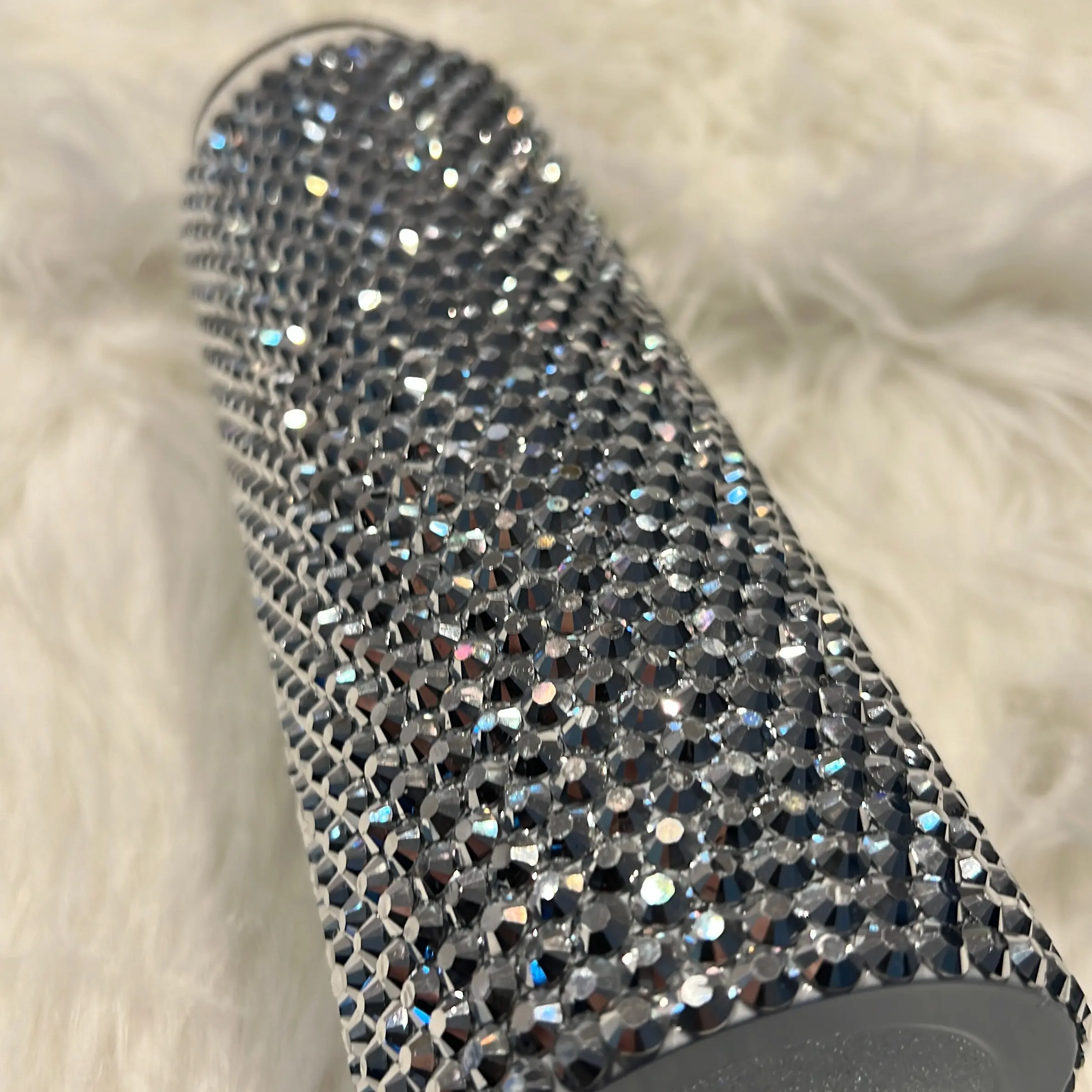 Silver hand placed rhinestone 20 ounce stainless steel straight Tumblr