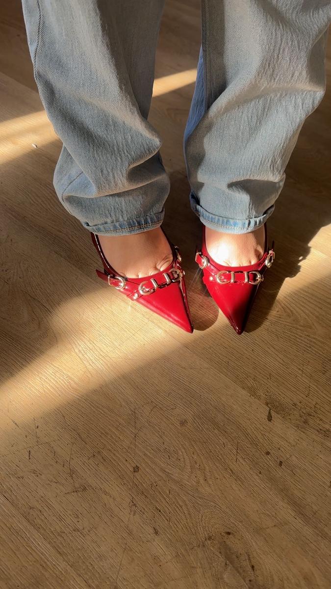 Item: Rust Red, CN37