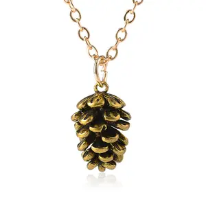 Pinecone Plant Single Pendant Necklace, Natural Touch Alloy Chain and Link, Simple Stylish Nut Specimen Costume Jewelry for Everyday Wear