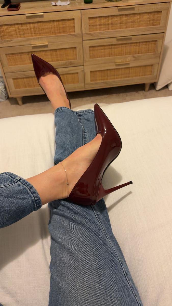 Item: Burgundy, CN39