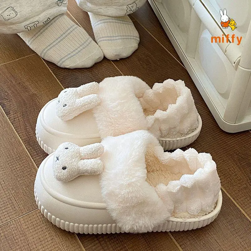 Kawaii Cartoon Bunny Plush Slippers for Women, Couple Style Slip Resistant Slides with Thick Sole, Indoor Footwear