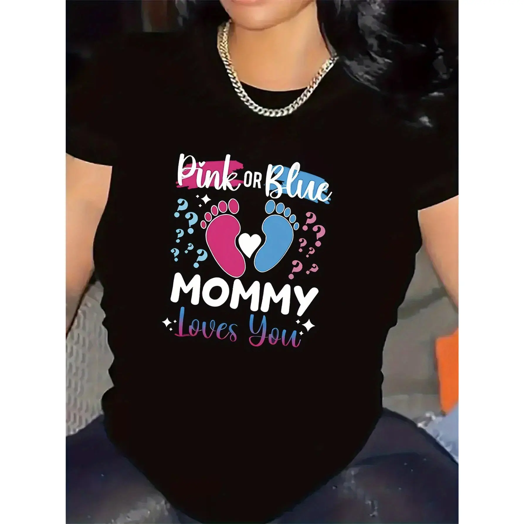 Women's Cotton Maternity T-Shirt with "Mommy Loves You" Graphic, Comfortable Fitted Short-Sleeve Design for Casual Pregnancy Wear, Maternity Clothes