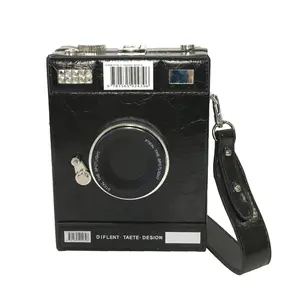Kitsch 35MM Snapshot Vintage Camera Faux Leather Box Crossbody Bag, Black