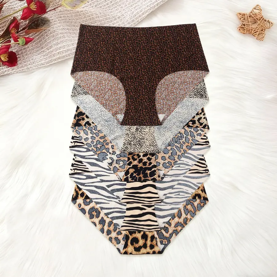 12-Pack Women's Seamless, Breathable and StretchPanties with Low-Rise Design. Sexy underwear perfect forbeach outings, parties, camping and family gatherings