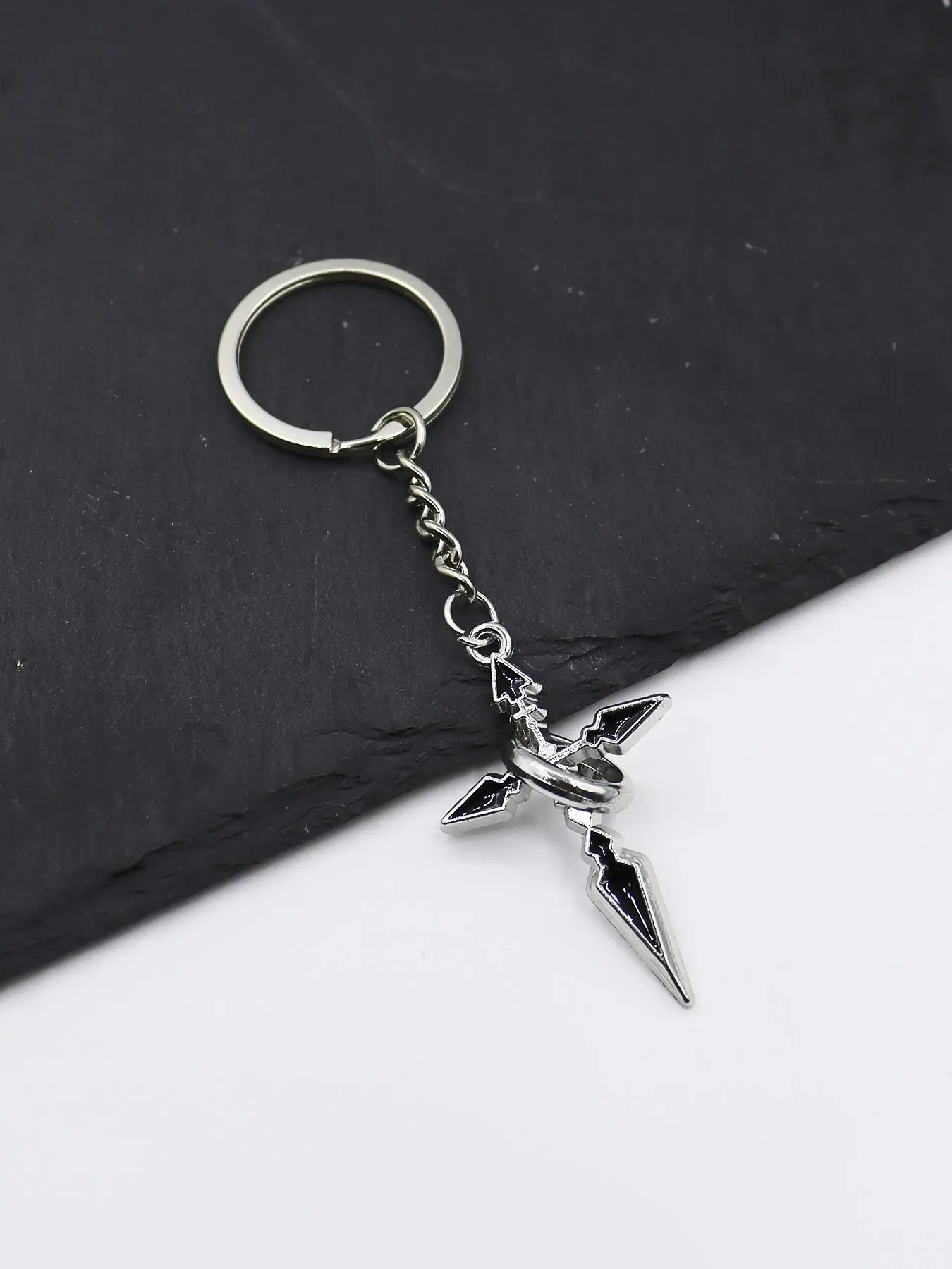 Fashionable Cross Design Metal Keychain, Simple Style Plain Color Keychain for Men & Women, Trendy All-match & Exquisite Pendant Keychain for Birthday Gift, Stylish Gothic Cross Keychain, Keyrings for Keys