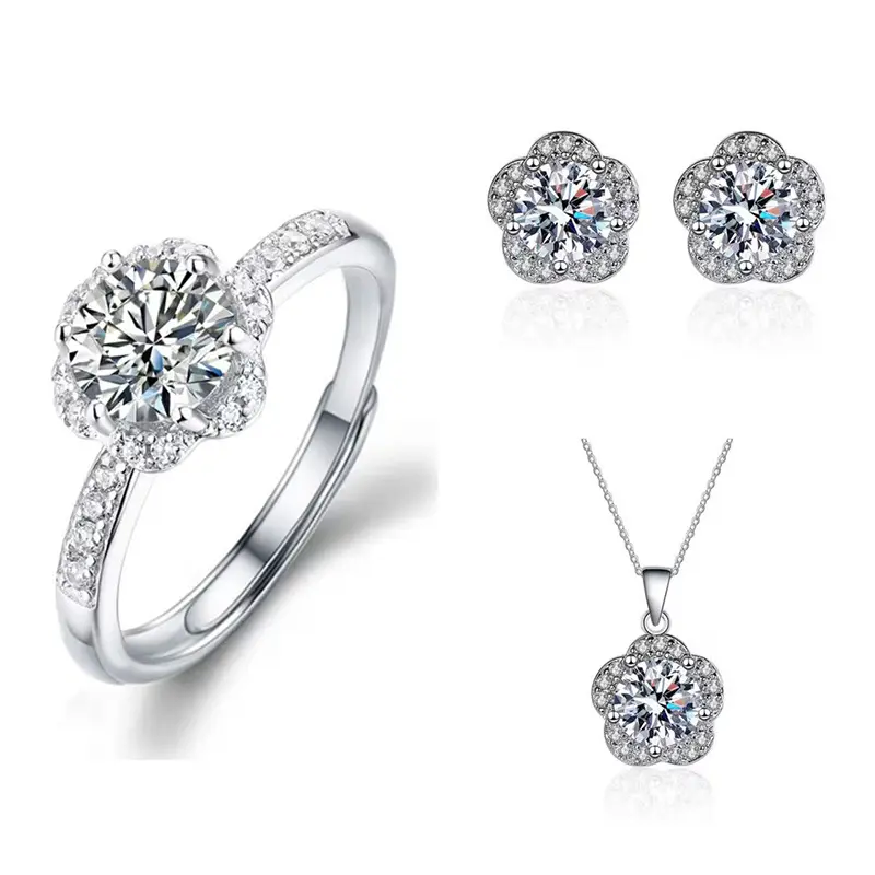 Heart Blossoming 1 Carat Three Piece Set