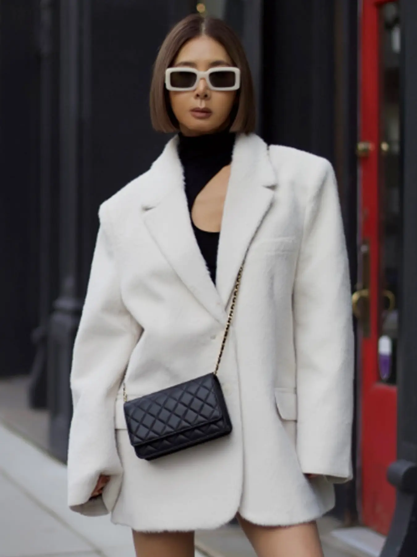 White Faux Fur Blazer Woman Autumn Winter Cozy Minimalist Long Sleeve Lapel Blazers For Woman Chic Elegant Office Wear Coats Warm Versatile Outerwears
