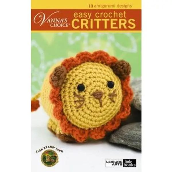 USED Book - Easy Crochet Critters: 10 Amigurumi Designs by Inc. Leisure Arts (Paperback) - english