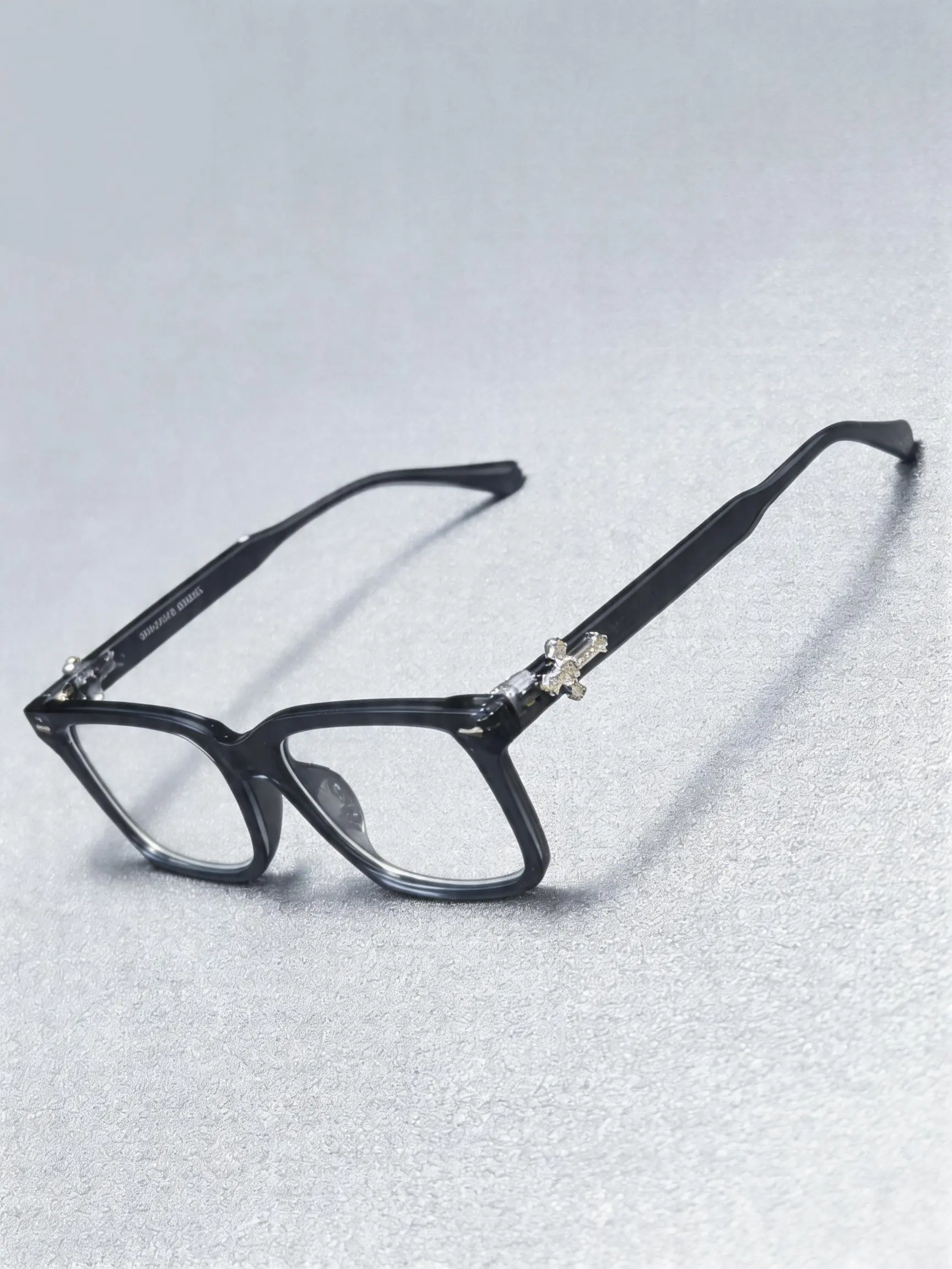 Unisex Geometric Frame Glasses, Eyeglasses Frames, Trendy Casual Frames, Criss Cross Design, Casual Fashion Accessory, Decorative Lens, All Seasons Wear, PC Material, Stylish Glasses, Fashion Eyewear