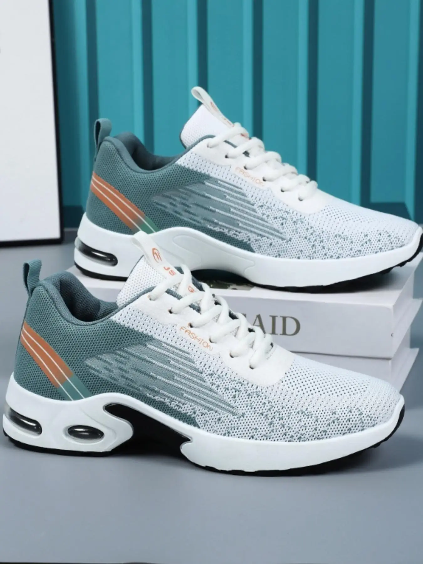 Men's Ombre Print Lace Up Low Top Sneakers, Casual Comfortable Breathable Sports Running Shoes, All-match Basic Shoes for Daily Wear