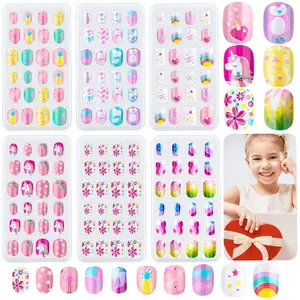 144 Pieces Press on Nails Grils,Children Fake Artificial False Nail Tips Pre Glue Full Cover Short Acrylic Nails for Girls Kids Nail Art Decoration (Rainbow Sky)
