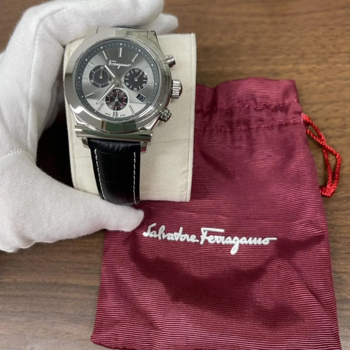 Pre-owned SALVATORE FERRAGAMO As Shown Shoulder Bags Vintage Chronograph Leather Strap Watch 18.5cm 14188