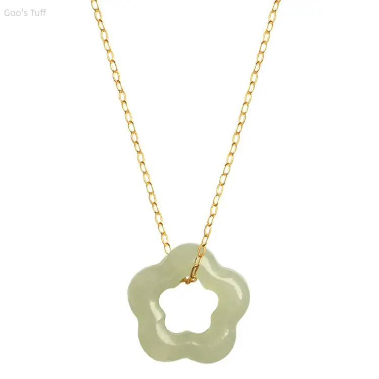 Women's Retro Clavicle Necklace with Hollow Plum Blossom Pendant, Silver Plated Imitation Jade, Ultra Thin Elegant Jewelry Gift for Daily Wear, Crafted With Imitation Jade, Female, Jade Necklaces