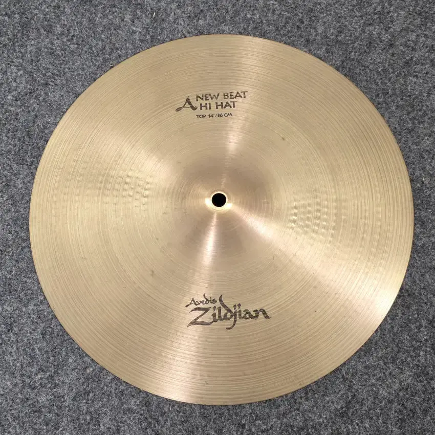 Used Zildjian New Beat Hi Hat Top Cymbal 14" - Good